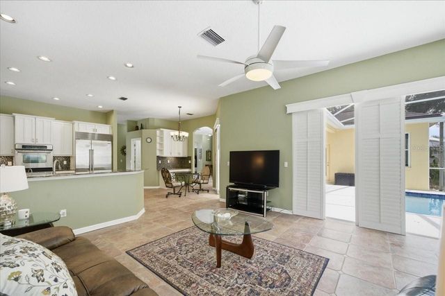 19106 SAINT LAURENT DRIVE, Lutz, FL 33558