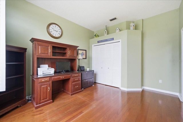 19106 SAINT LAURENT DRIVE, Lutz, FL 33558