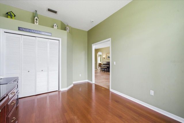 19106 SAINT LAURENT DRIVE, Lutz, FL 33558