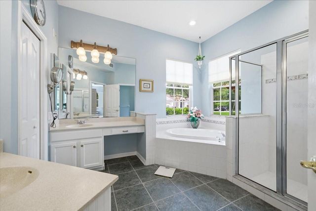 19106 SAINT LAURENT DRIVE, Lutz, FL 33558