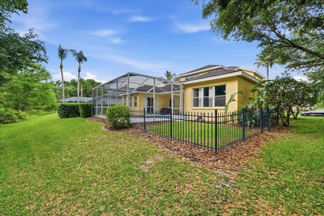 19106 SAINT LAURENT DRIVE, Lutz, FL 33558