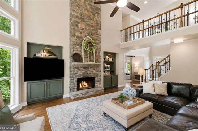 1766 Rosehedge Way NW, Kennesaw, GA 30152