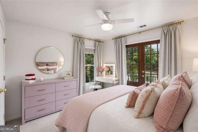 1766 Rosehedge Way NW, Kennesaw, GA 30152