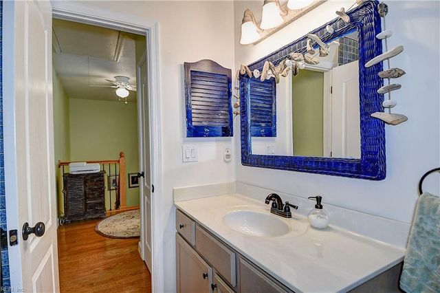 306 Esplanade PL, Chesapeake, VA 23320