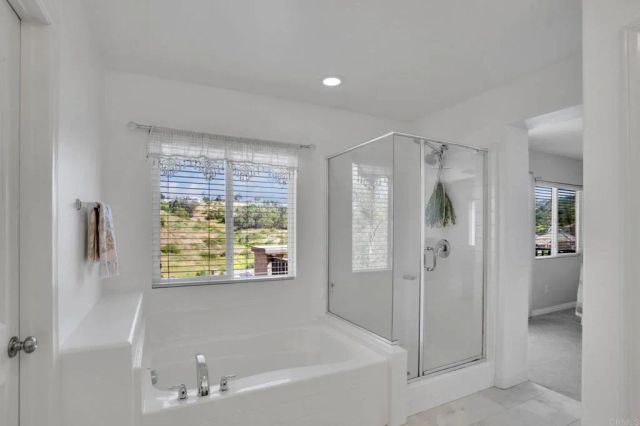 890 Via La Venta, San Marcos, CA 92069