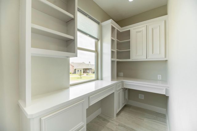 10887 Decatur Street, Willis, TX 77318