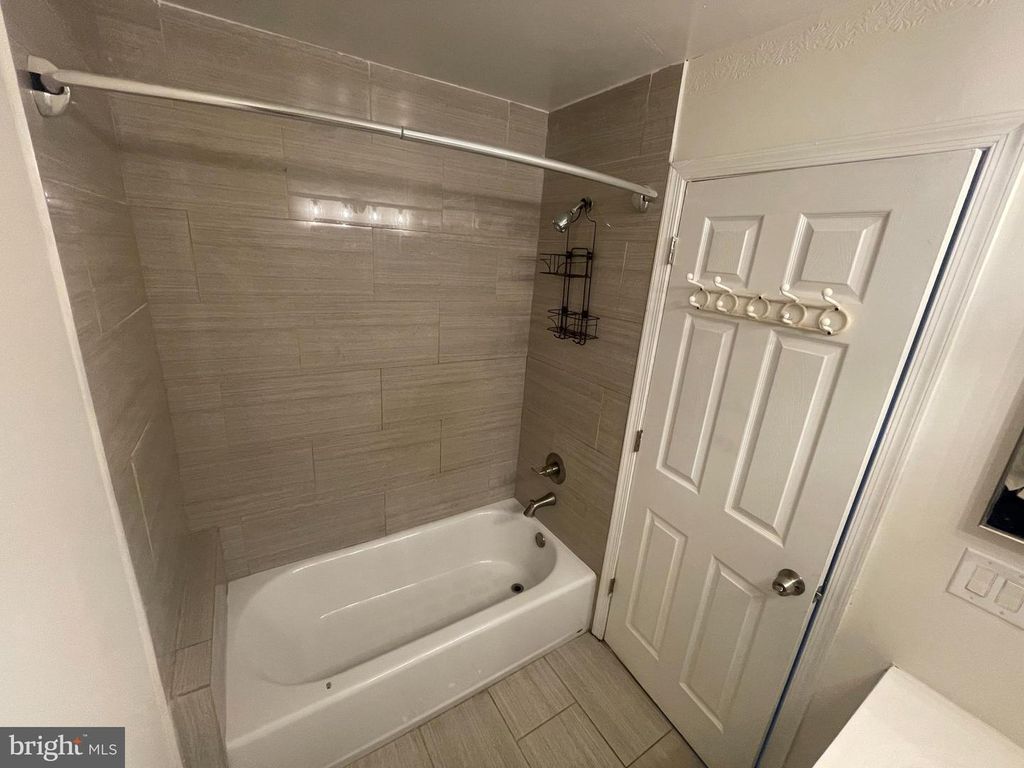 Image 33 of property listing at 11248 HANNAH WAY #8, Upper Marlboro, MD 20774