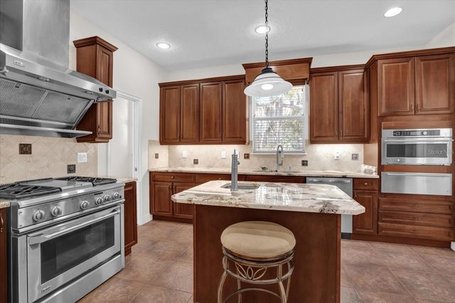 168 BETHEL OAKS LANE, Deltona, FL 32738