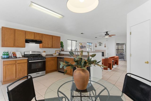 10855 Stonebrook Place NW, Albuquerque, NM 87114