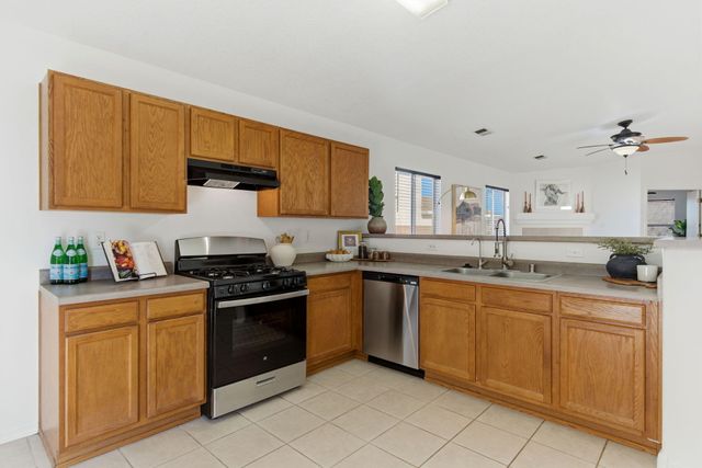 10855 Stonebrook Place NW, Albuquerque, NM 87114