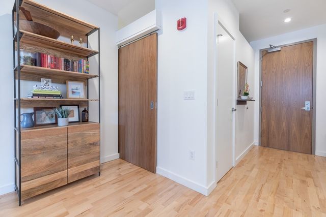 346 Congress 209, Boston, MA 02110