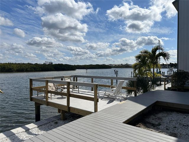 809 BAHIA DEL SOL DRIVE 72, Ruskin, FL 33570