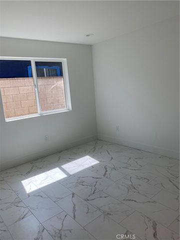 2292 10 th, Riverside, CA 92507