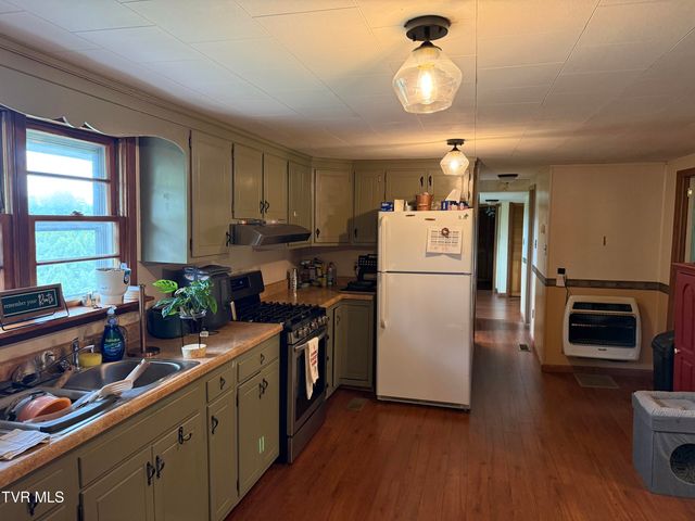 8216 Duncan Gap Road, Wise, VA 24293