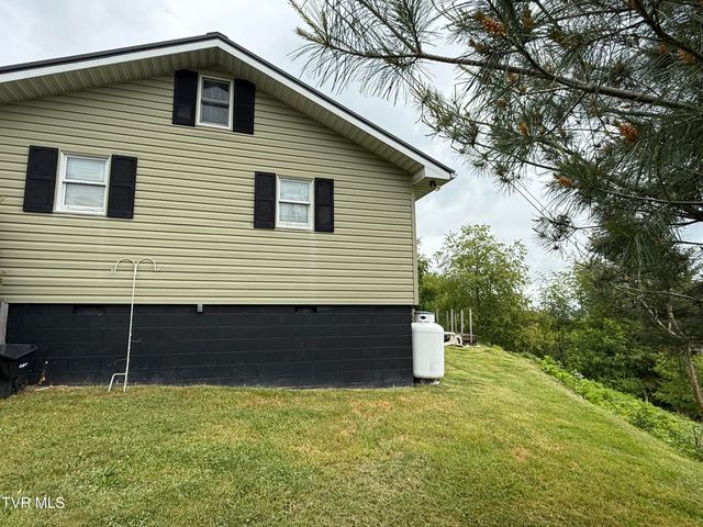 8216 Duncan Gap Road, Wise, VA 24293