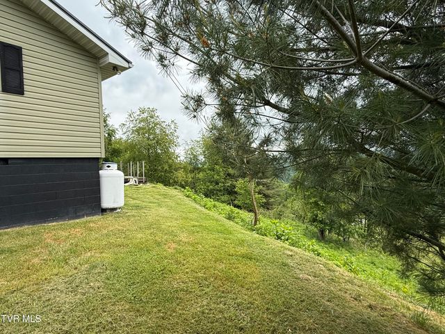 8216 Duncan Gap Road, Wise, VA 24293