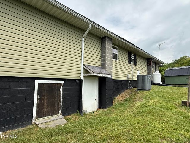 8216 Duncan Gap Road, Wise, VA 24293