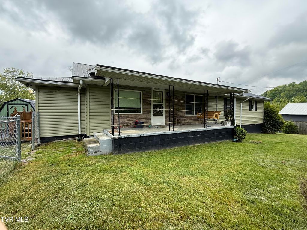 8216 Duncan Gap Road, Wise, VA 24293