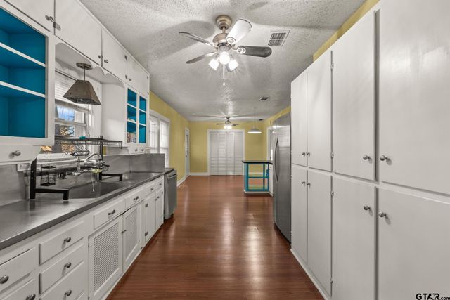 280 Dickard St, Hawkins, TX 75765