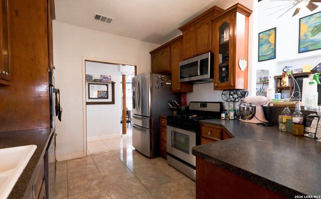 5980 Smith, Von Ormy, TX 78073