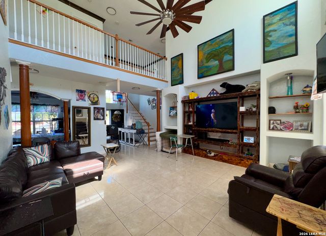 5980 Smith, Von Ormy, TX 78073