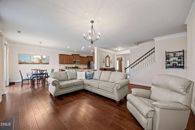 2016 Aramanche Drive, Burlington, NC 27215