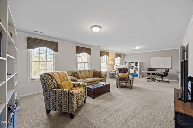 2016 Aramanche Drive, Burlington, NC 27215