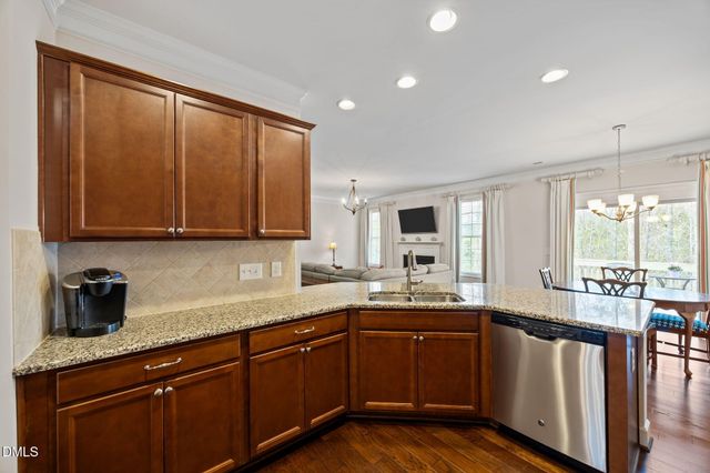 2016 Aramanche Drive, Burlington, NC 27215