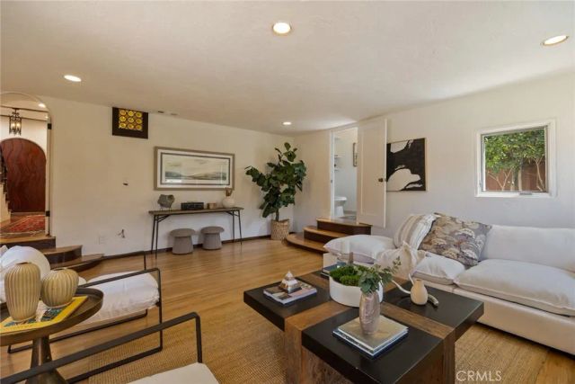2500 Monterey, San Marino, CA 91108