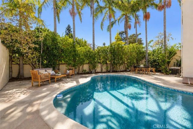 2500 Monterey, San Marino, CA 91108