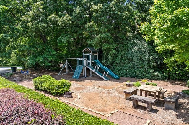 763 Old Paper Mill SE Drive, Marietta, GA 30067