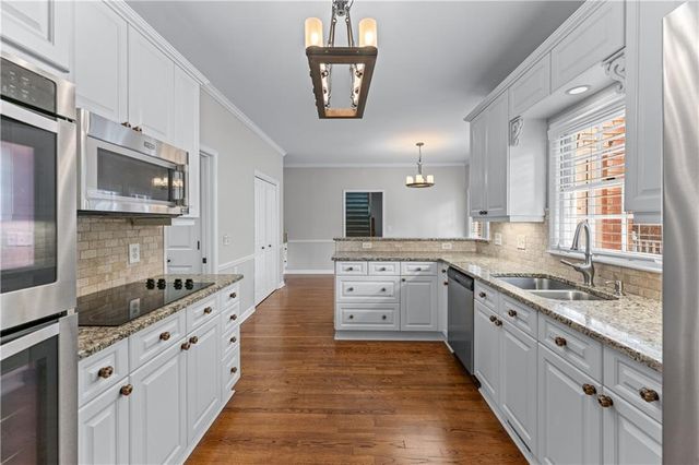 763 Old Paper Mill SE Drive, Marietta, GA 30067