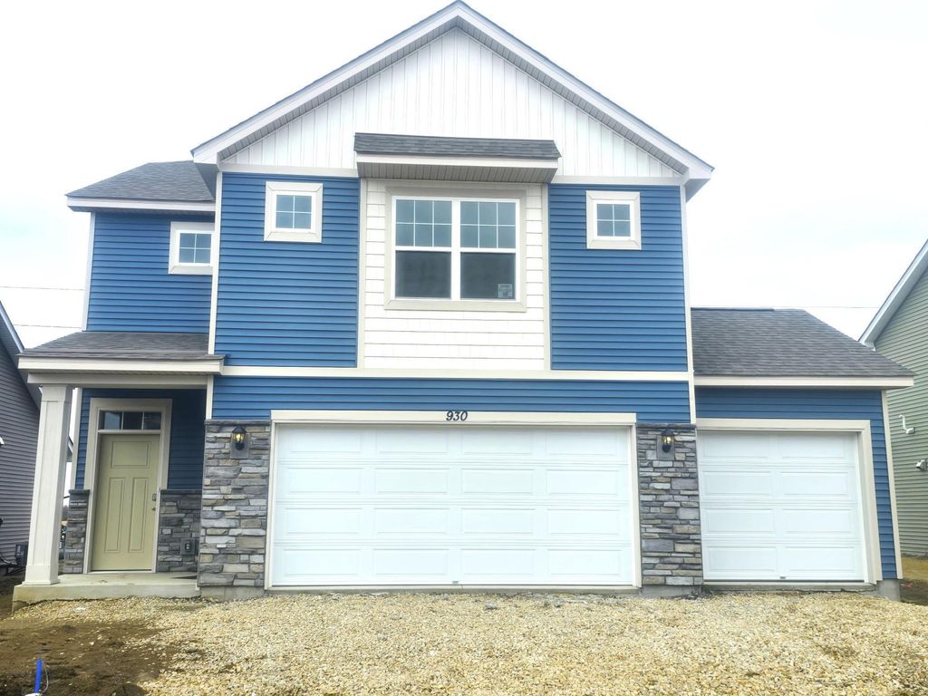 930 Silvercreek Avenue W, Delano, MN 55328