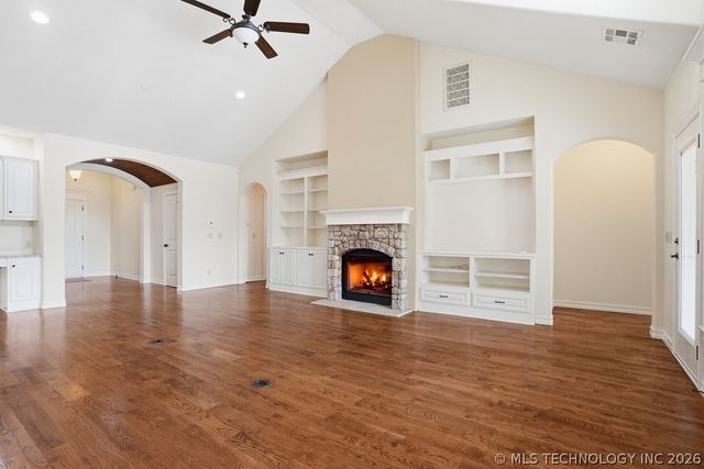 8409 S Olympia Avenue, Tulsa, OK 74132
