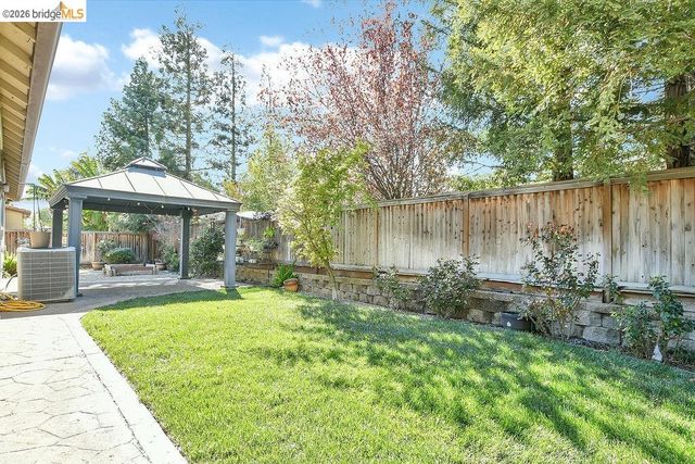 2973 Blumen Ave, Brentwood, CA 94513