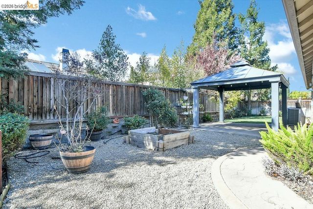 2973 Blumen Ave, Brentwood, CA 94513