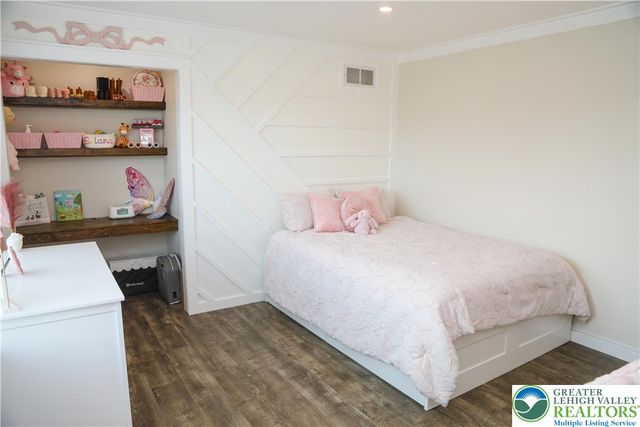1412 Stanford Road, Bethlehem City, PA 18018