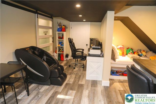 1412 Stanford Road, Bethlehem City, PA 18018