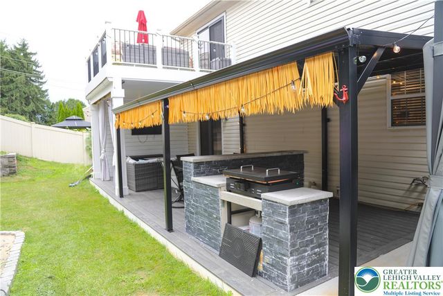1412 Stanford Road, Bethlehem City, PA 18018