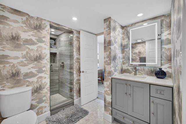 840 Ocean Drive 1001, Juno Beach, FL 33408