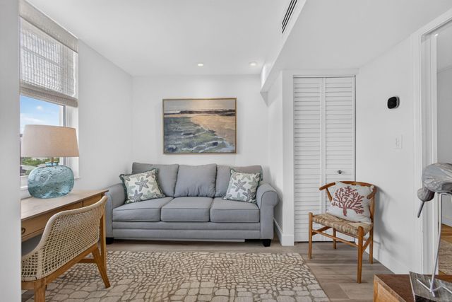 840 Ocean Drive 1001, Juno Beach, FL 33408