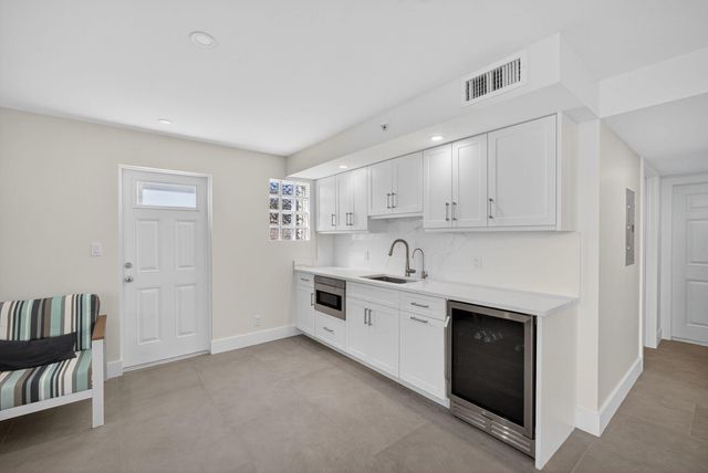 840 Ocean Drive 1001, Juno Beach, FL 33408