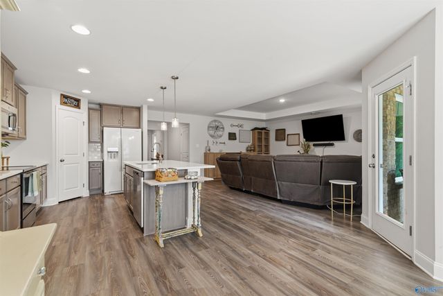 3155 Chestnut Court SE, Decatur, AL 35603