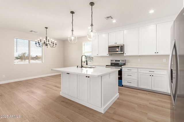 19496 E Erik Court, Florence, AZ 85132