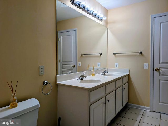 8 TREWBRIDGE CT, Princeton, NJ 08540