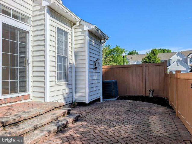 8 TREWBRIDGE CT, Princeton, NJ 08540