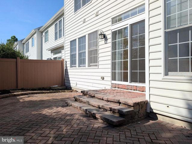 8 TREWBRIDGE CT, Princeton, NJ 08540