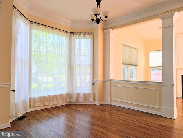 8 TREWBRIDGE CT, Princeton, NJ 08540