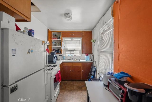 4617 Tilden Avenue, Sherman Oaks, CA 91403