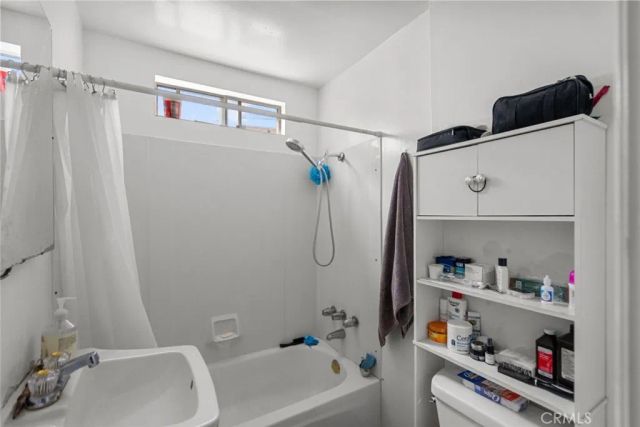 4617 Tilden Avenue, Sherman Oaks, CA 91403
